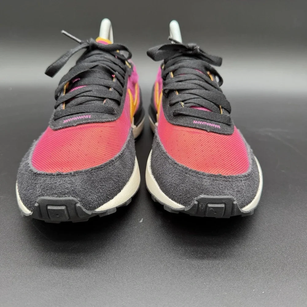 Nike‎ Waffle One Fuchsia Athletic Sneakers Running Shoe DC0481-600 Youth Size 7Y
